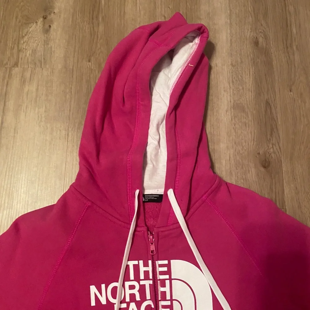 North Face Jacket - Picture 8 of 12